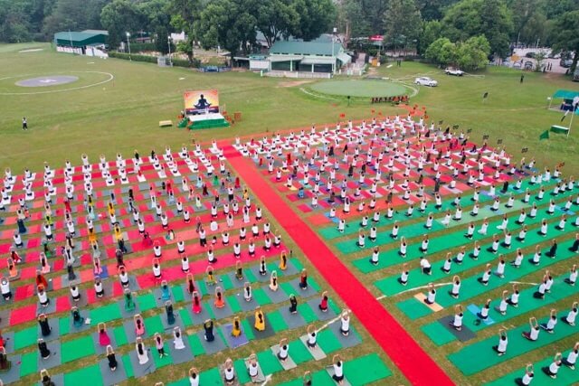 Yogi Amrit Raj performing yoga on international yoga day
